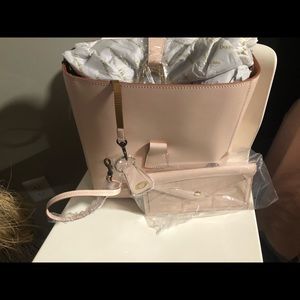 Dooney and Bourke Ashby Bag and Accessories
